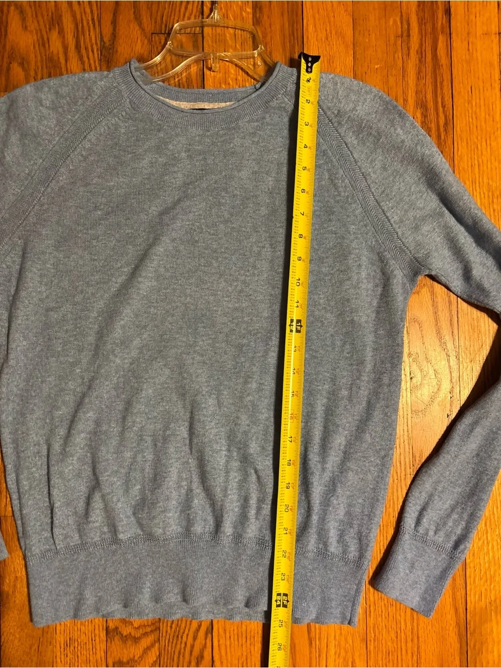 Banana Republic Men's Heather Sky Blue Crewneck Sweater